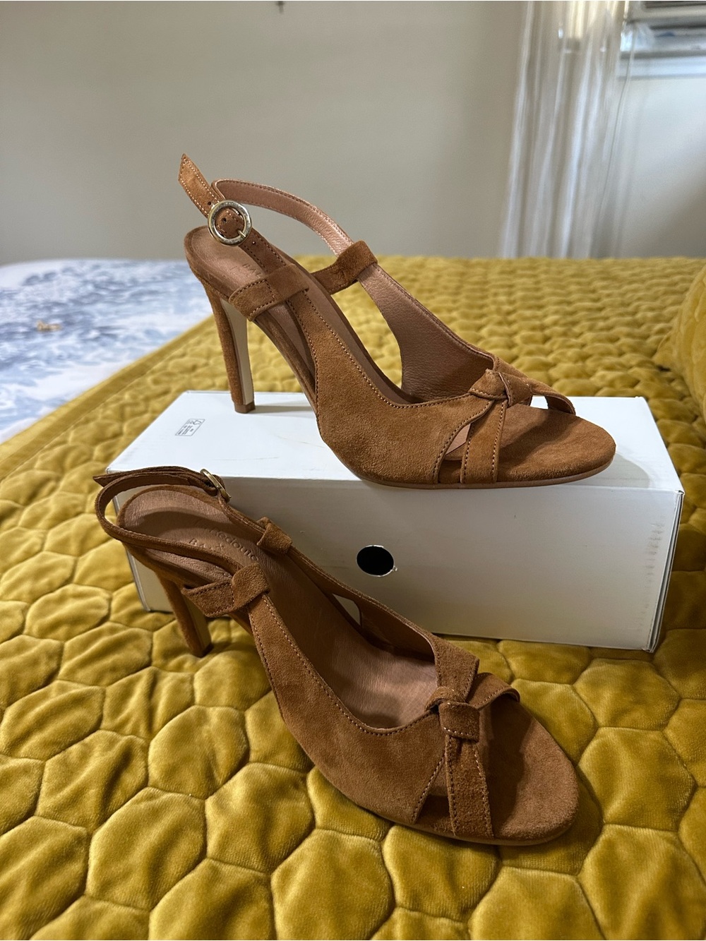 Knot-Front Slingback Heels in Tan Suede